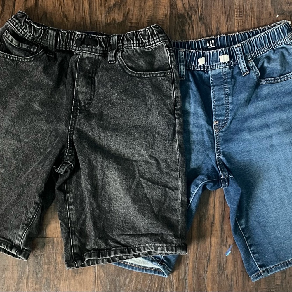 GAP Charcoal and Indigo Denim jorts pair